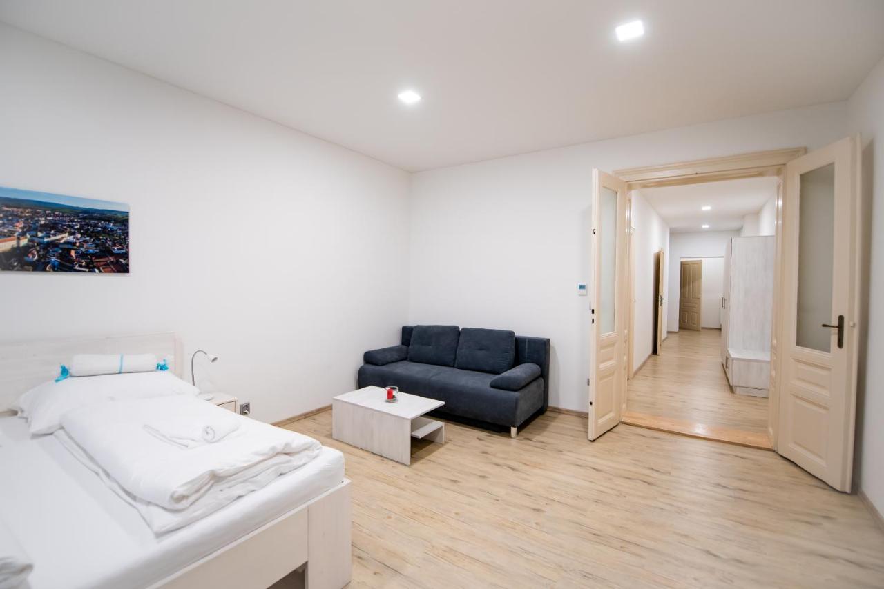 Apartmány Velké náměstí Kroměříž Extérieur photo
